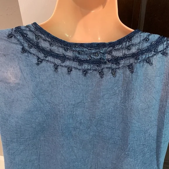 Luna Moon Blue Summer Top! - Picture 8 of 8